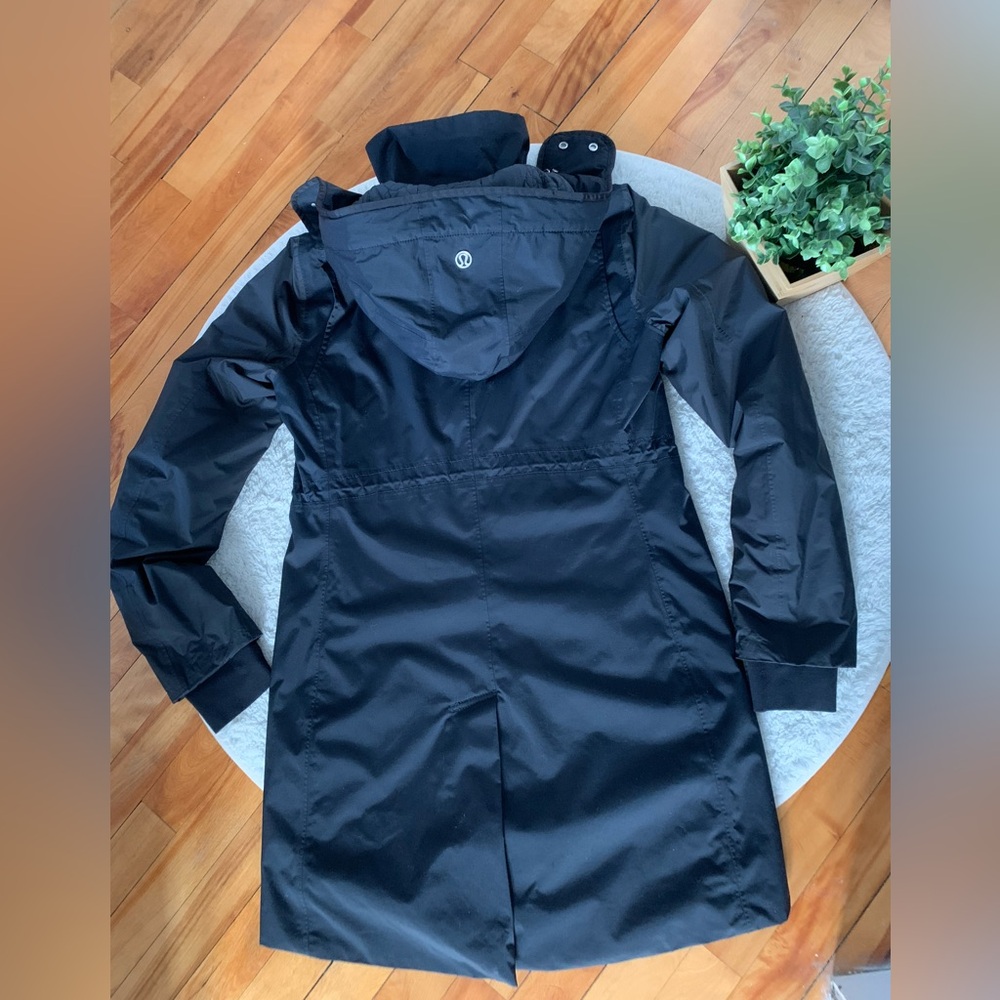 Lululemon Polar Parka - Picture 6 of 16